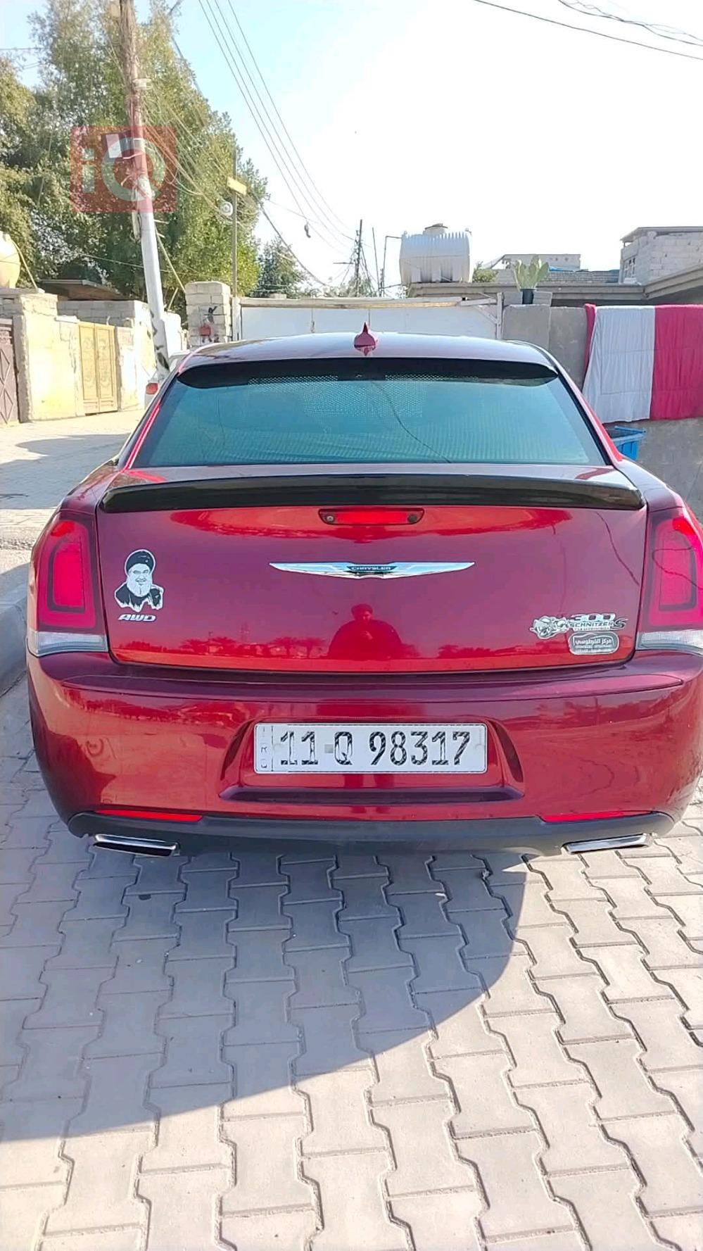 كرايسلر 300